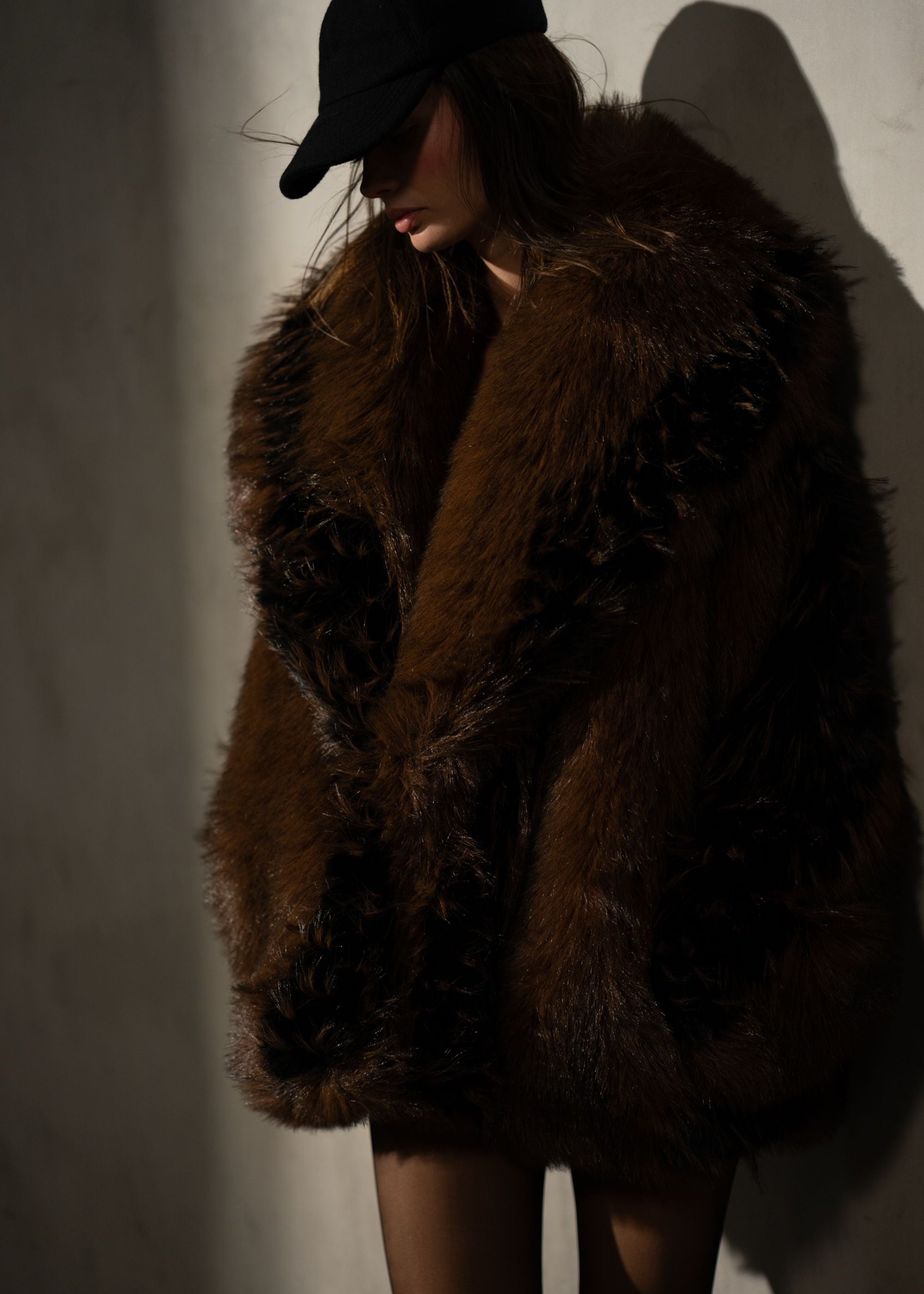 AUTER The Fox | Faux Fur Mid-Length Coat | Espresso Noir – Auter