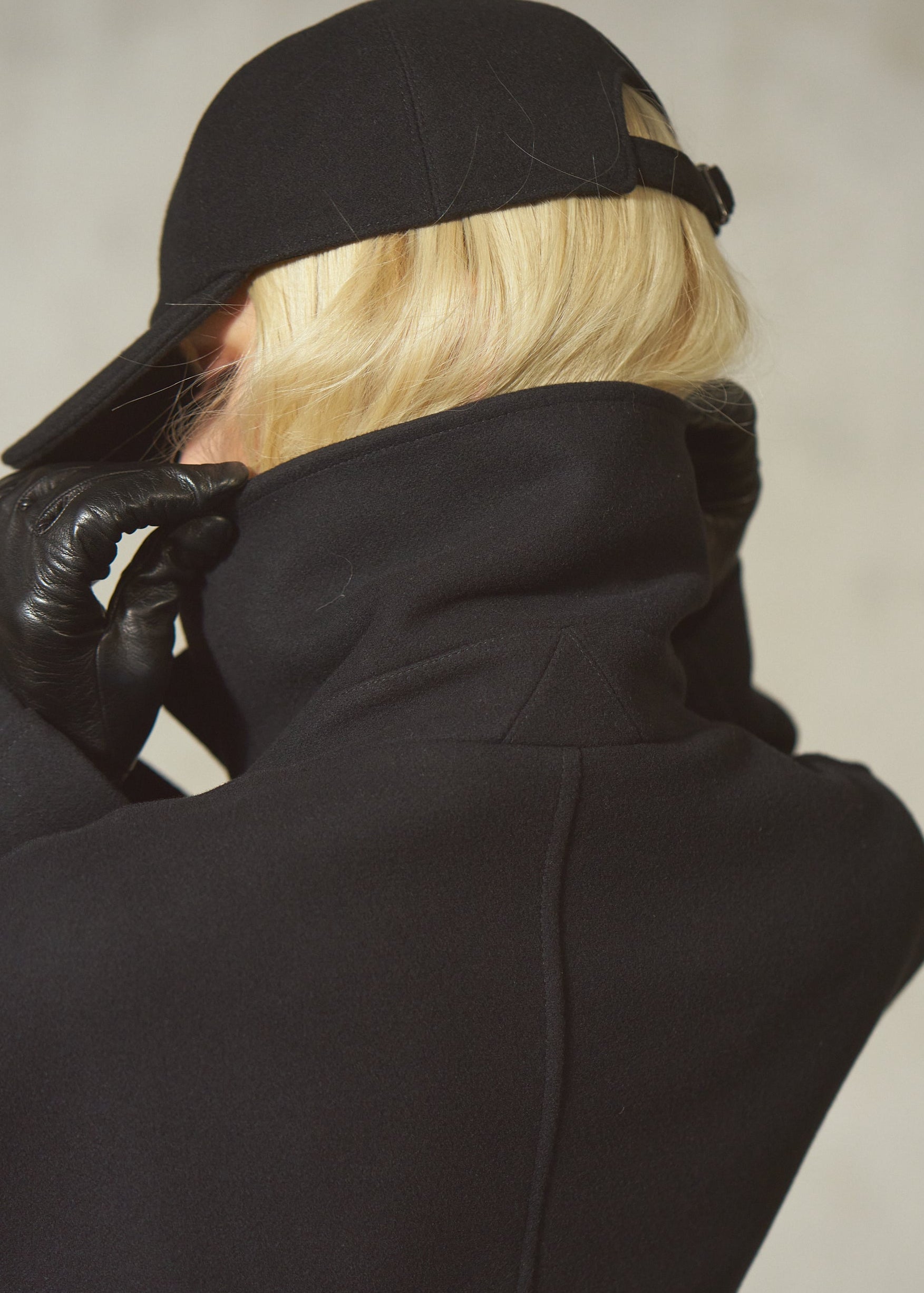 ITALIAN WOOL PEACOAT – Noir