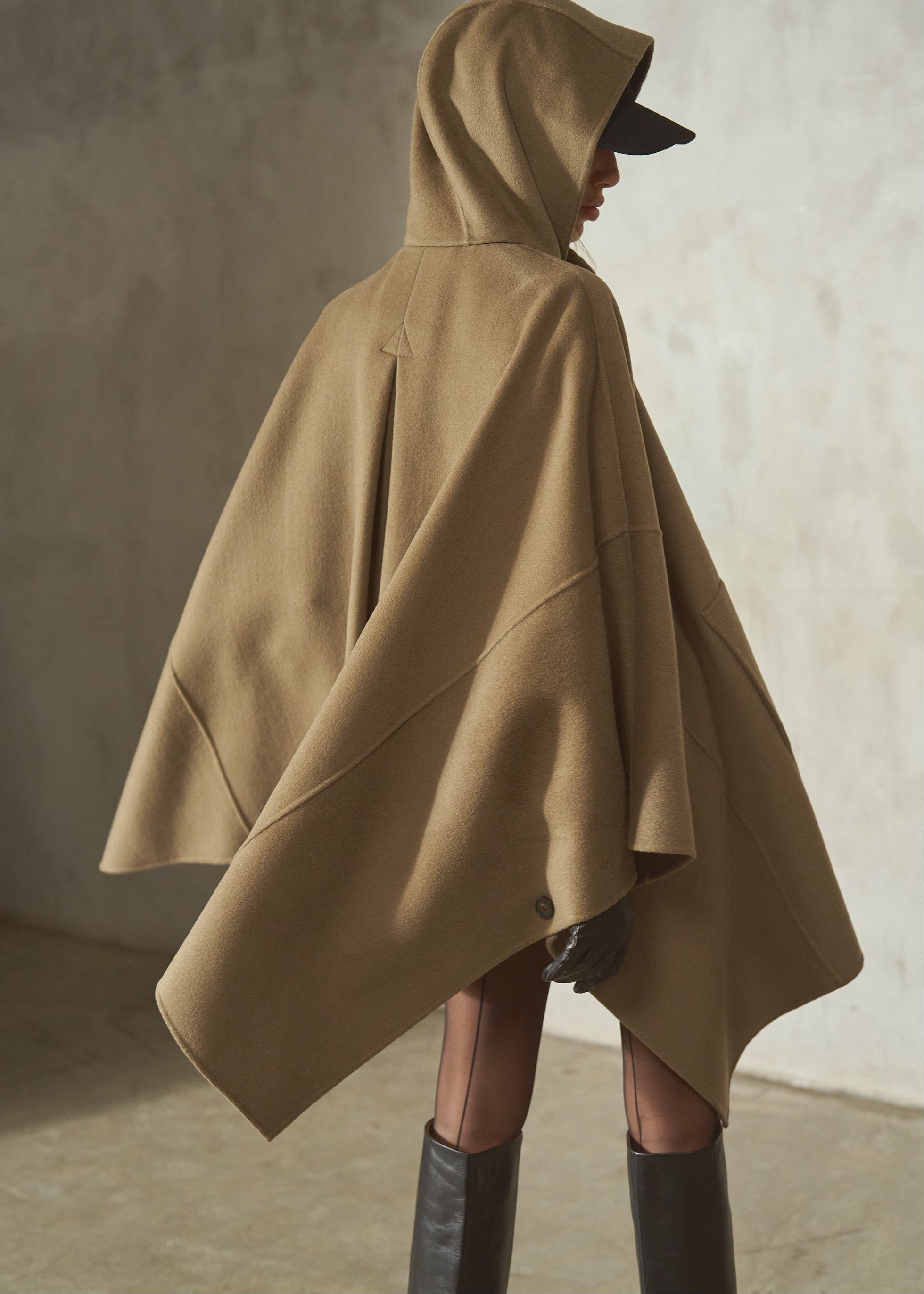 CASHMERE WOOL PONCHO - Latte