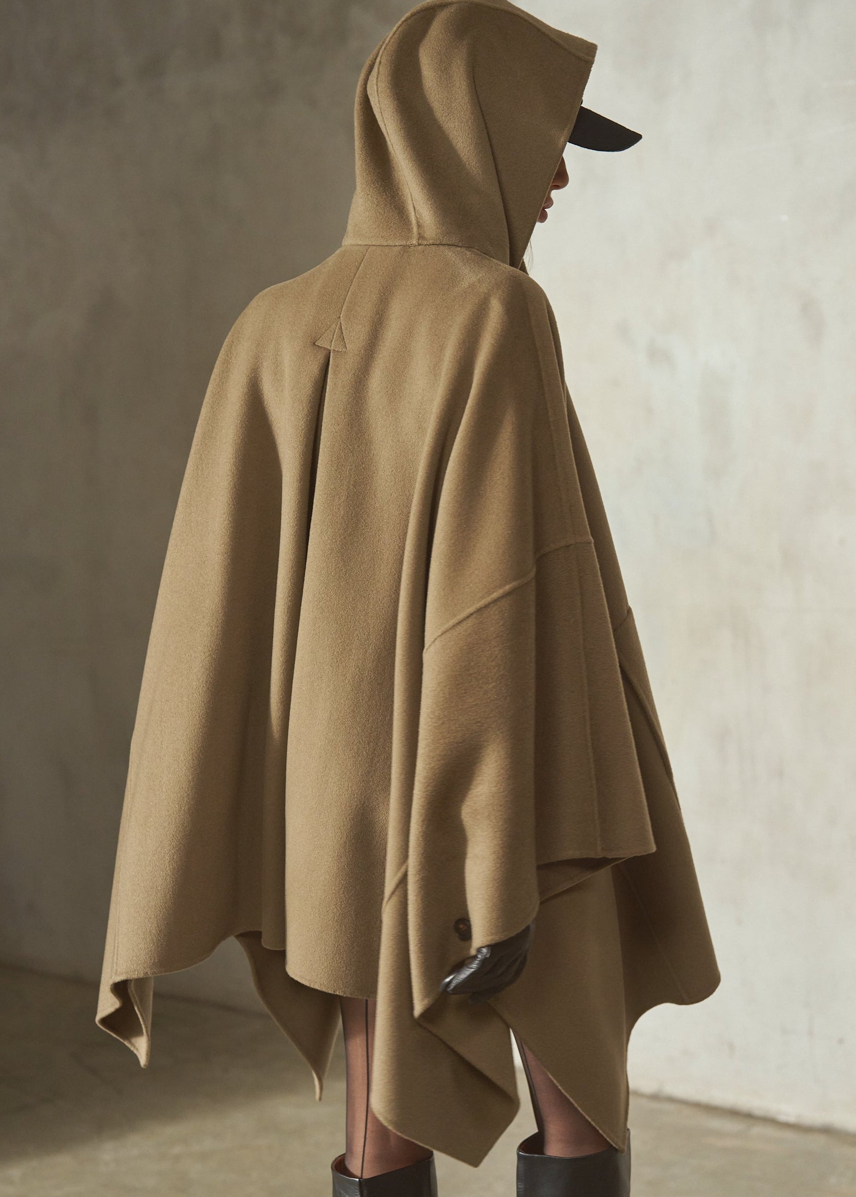CASHMERE WOOL PONCHO - Latte