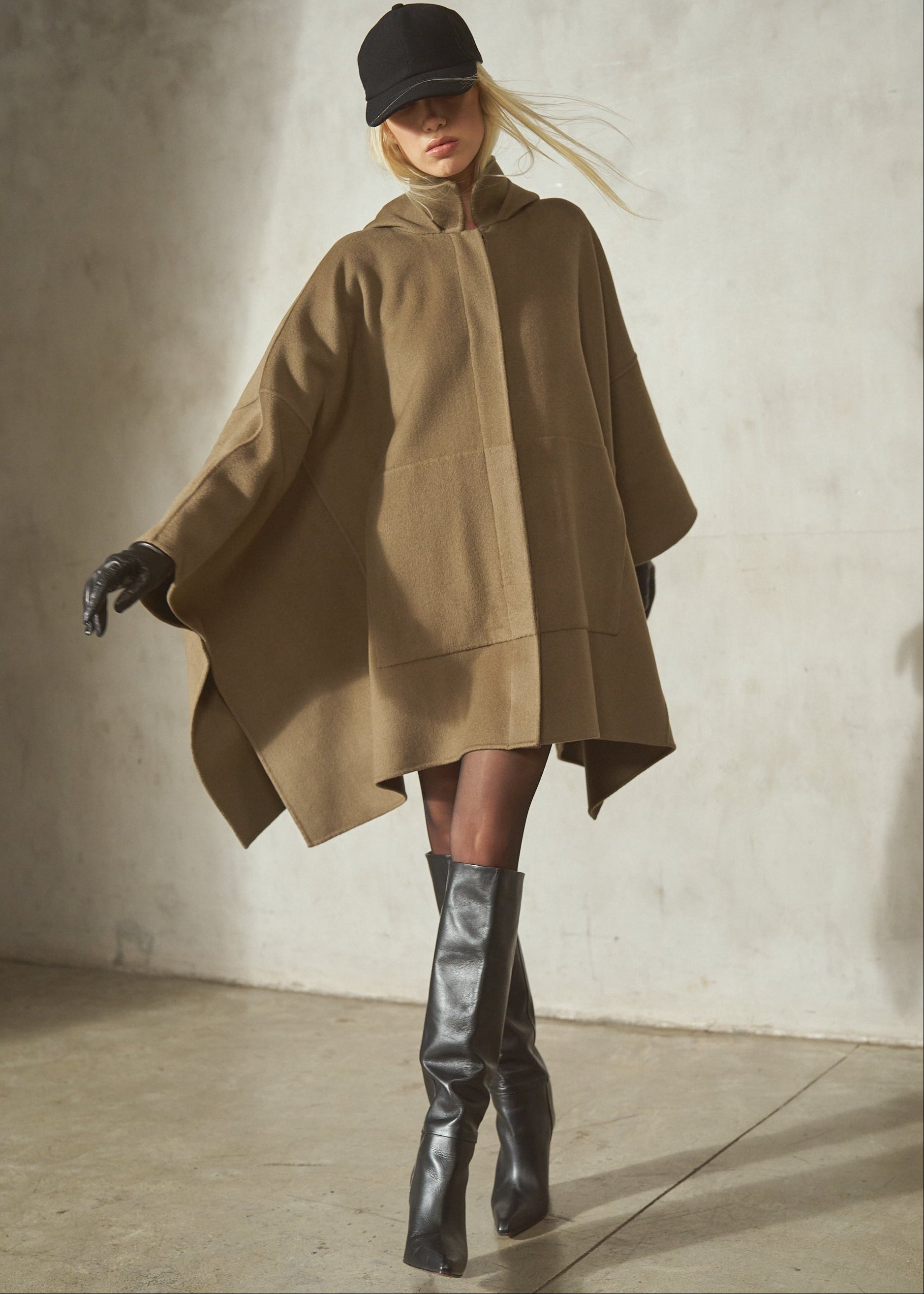 CASHMERE WOOL PONCHO - Latte