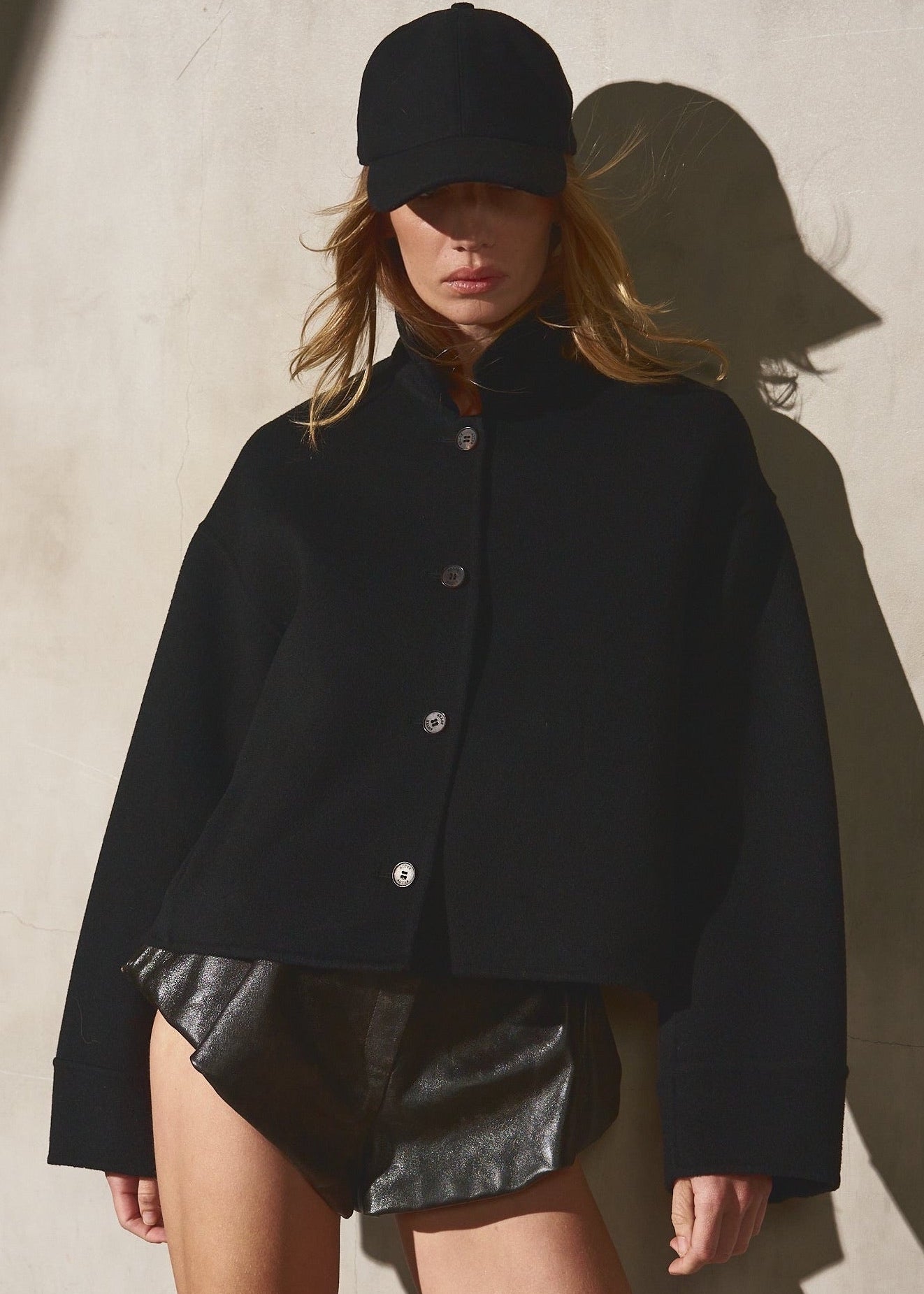 CROPPED CASHMERE SHIRT JACKET Noir