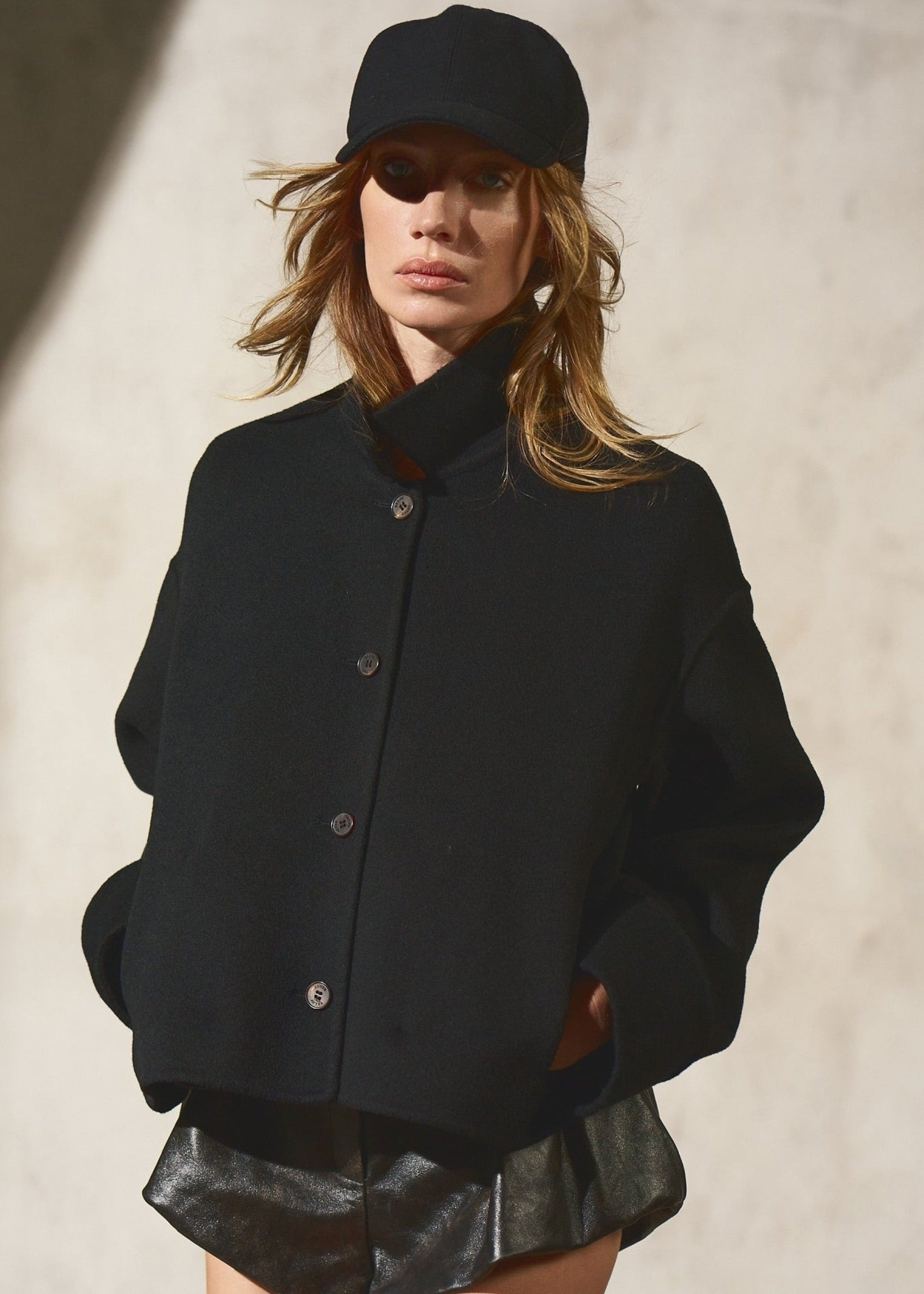 CROPPED CASHMERE SHIRT JACKET - Noir