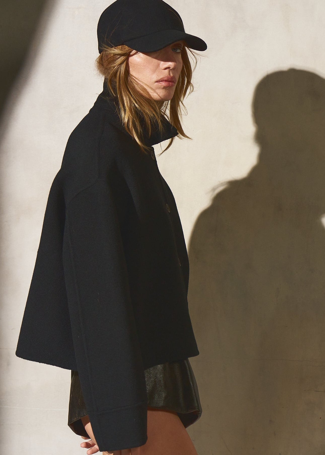 CROPPED CASHMERE SHIRT JACKET - Noir