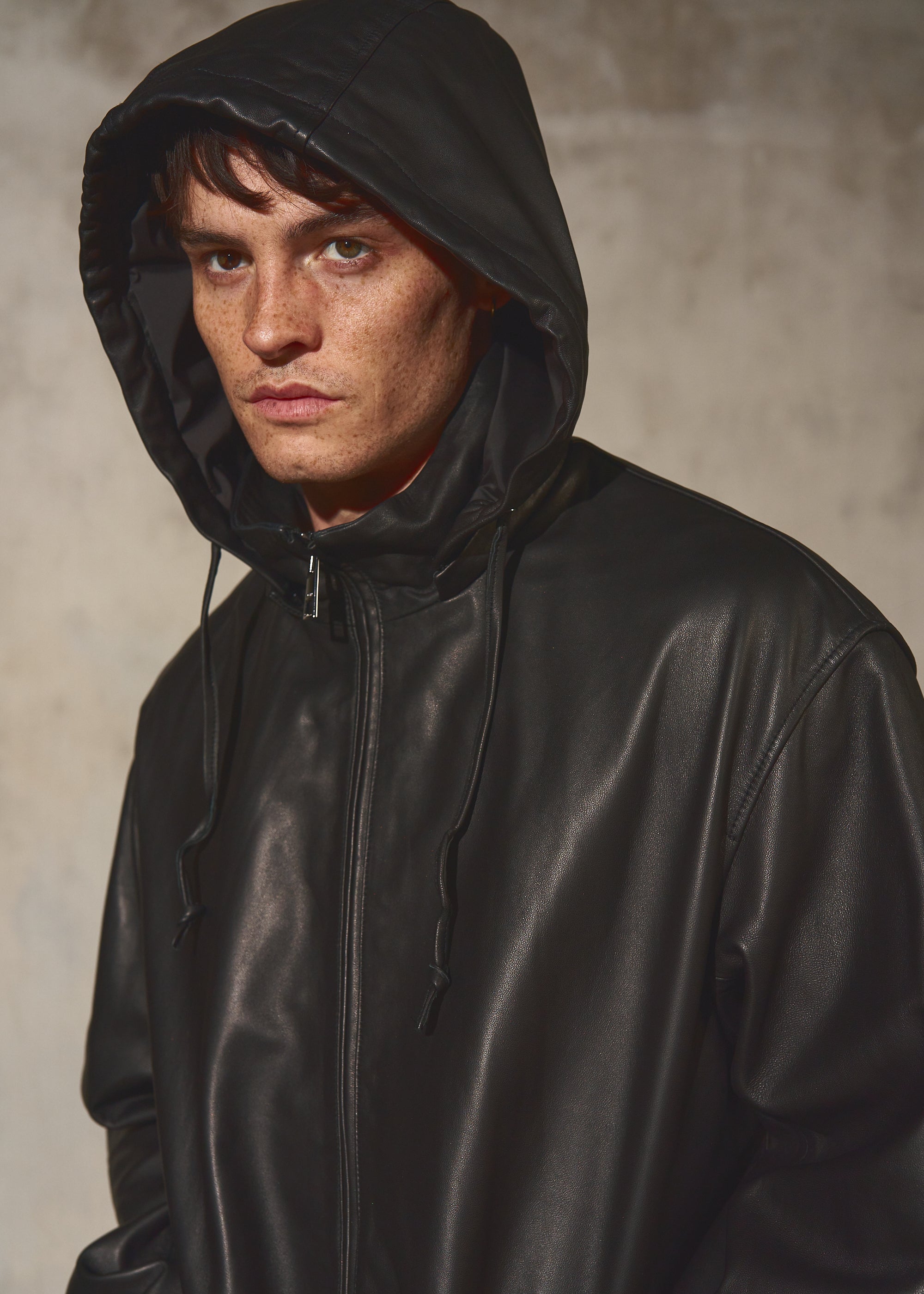 HOODED LEATHER WINDBREAKER -  Noir
