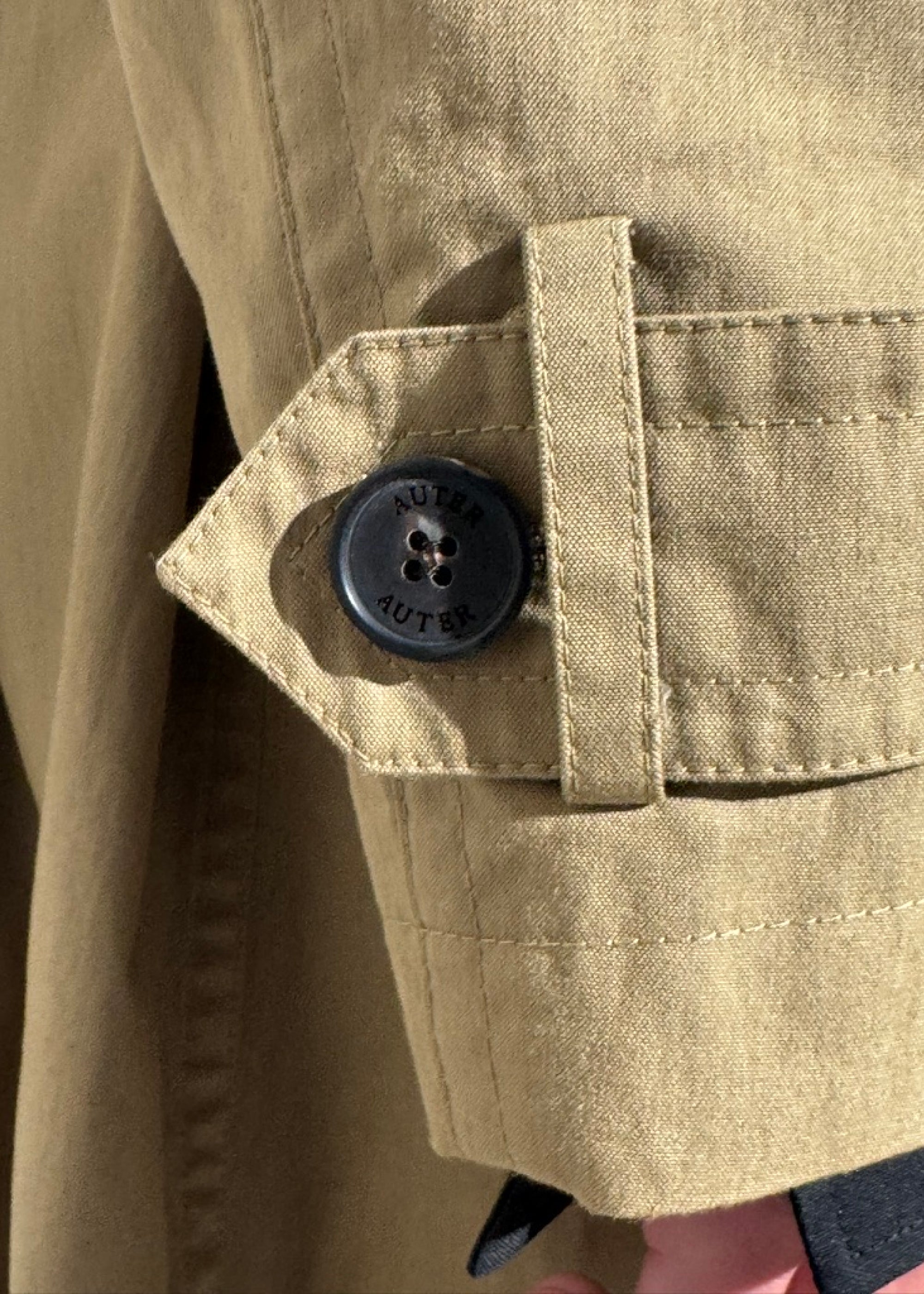 ITALIAN TRENCH  - Sand