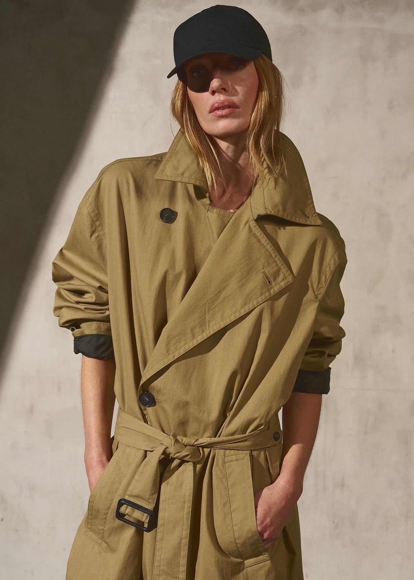 ITALIAN TRENCH  - Sand