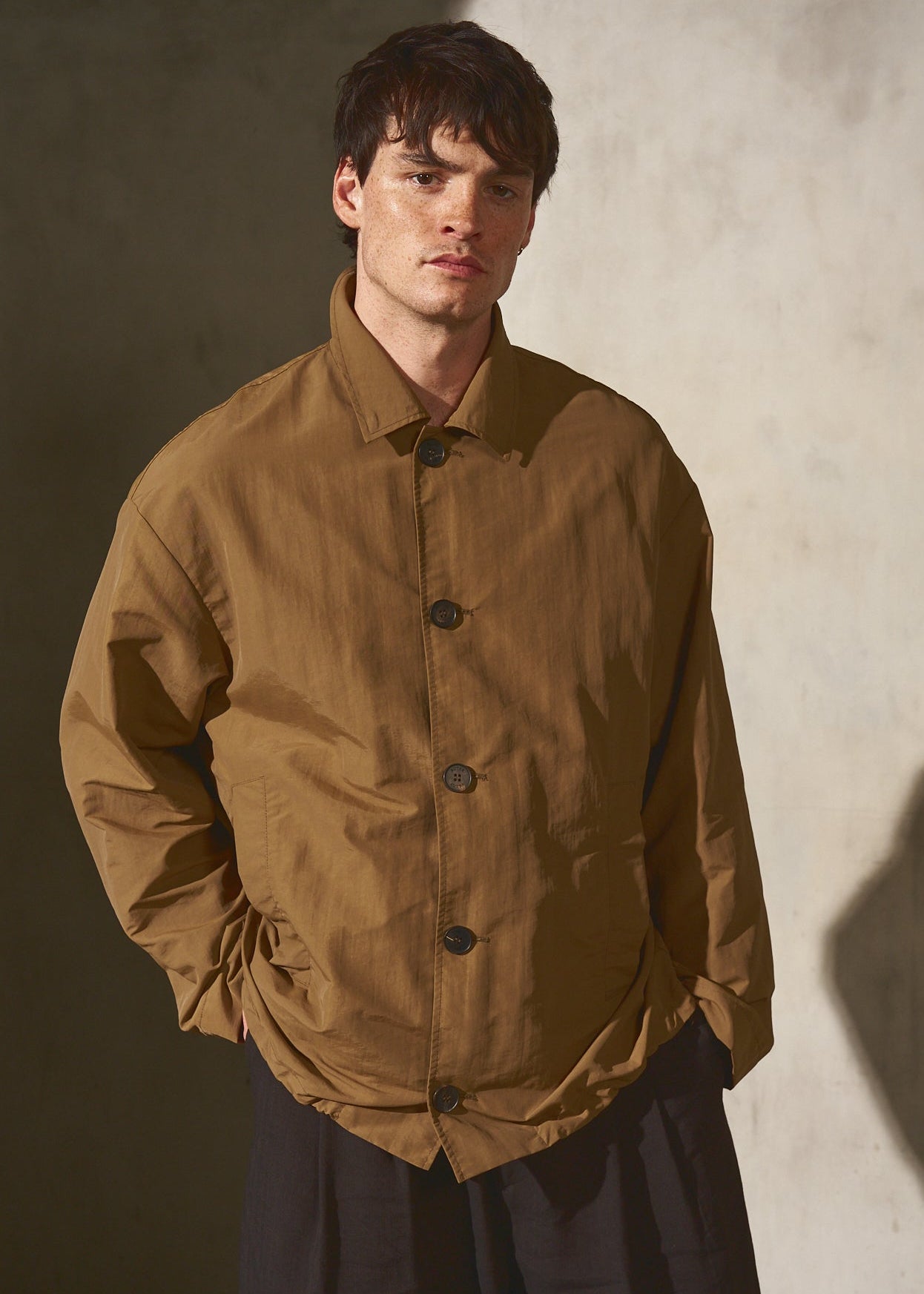PAPERWEIGHT SHIRT JACKET - Latte