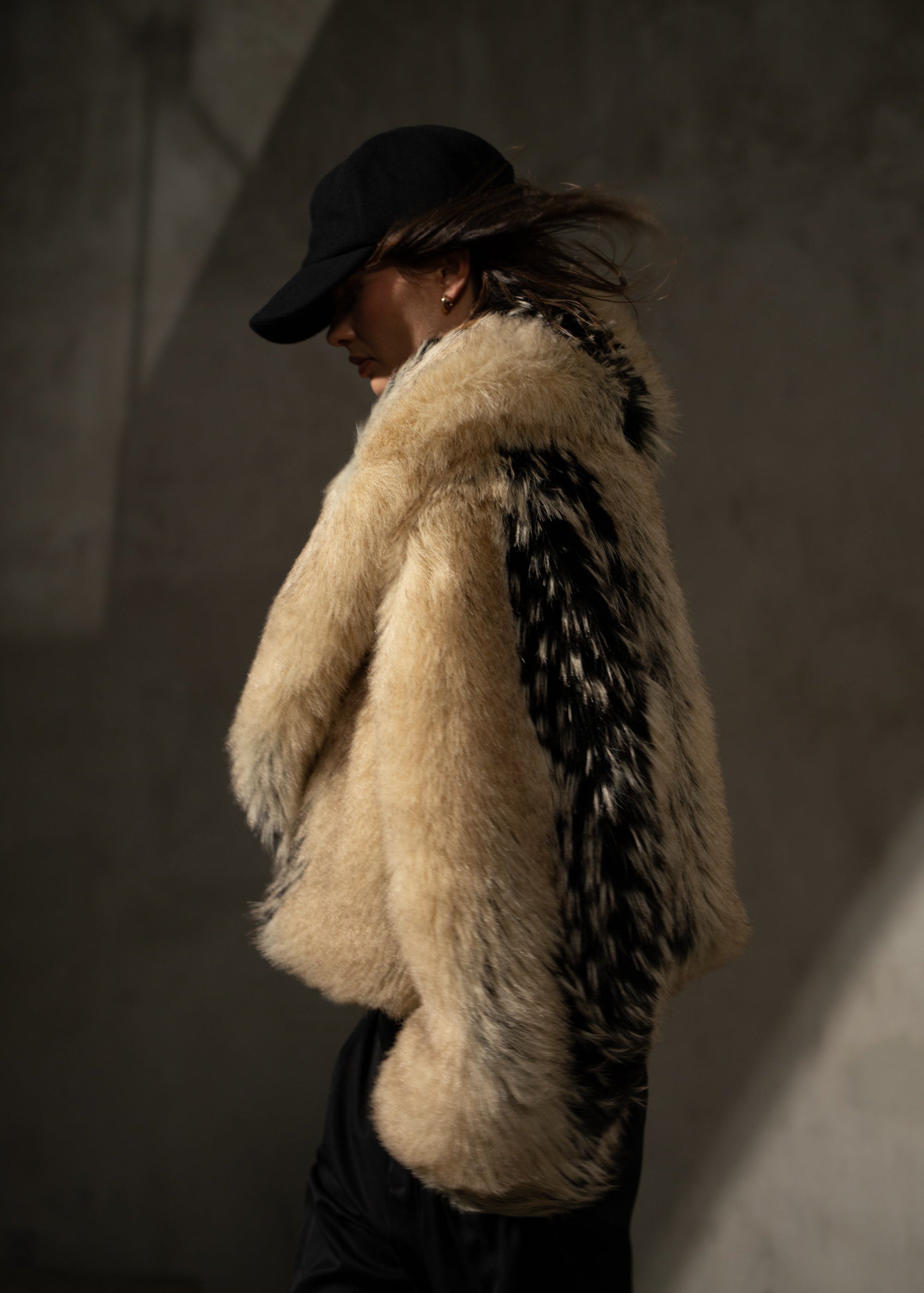 The Fox Jacket in Sand Noir | AUTER – Auter