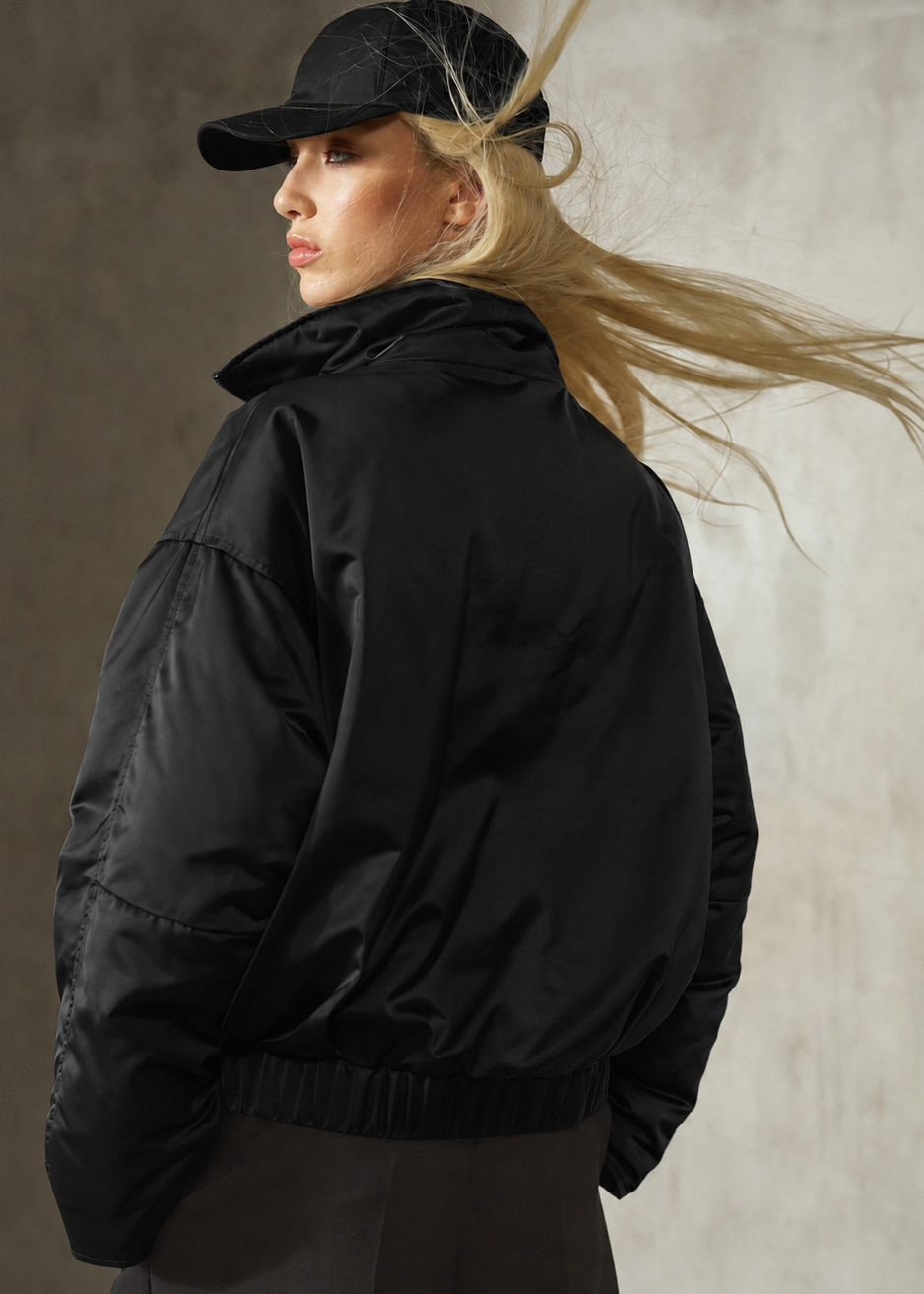 CROPPED SATEEN BOMBER - Noir