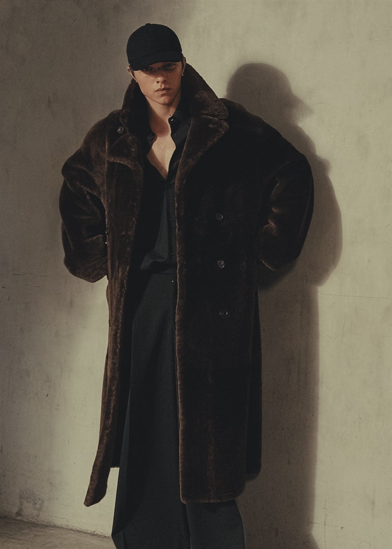DOUBLE BREASTED SHEARLING OVERCOAT - Espresso