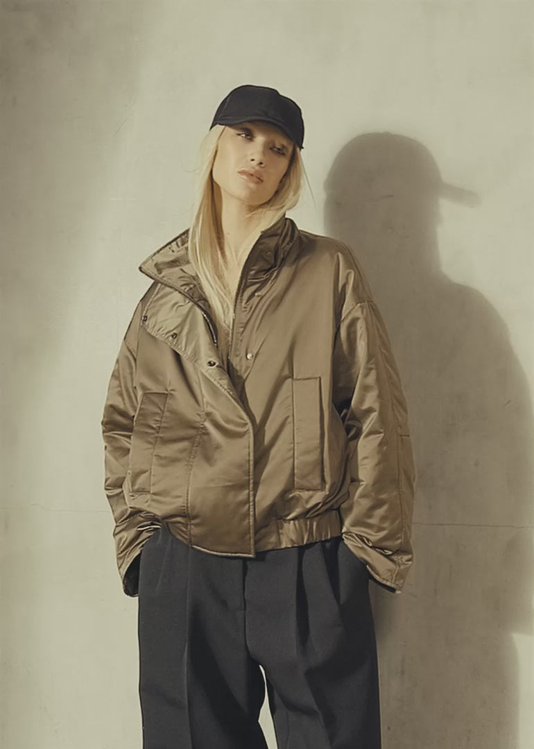 CROPPED SATEEN BOMBER - Taupe