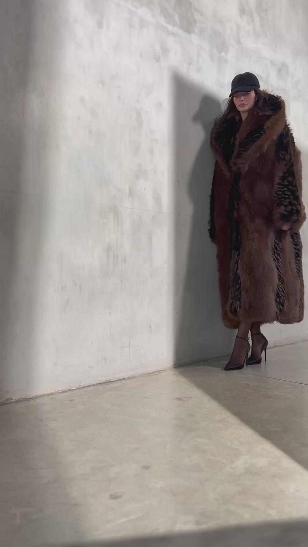 THE FOX COAT - Espresso Noir – Auter