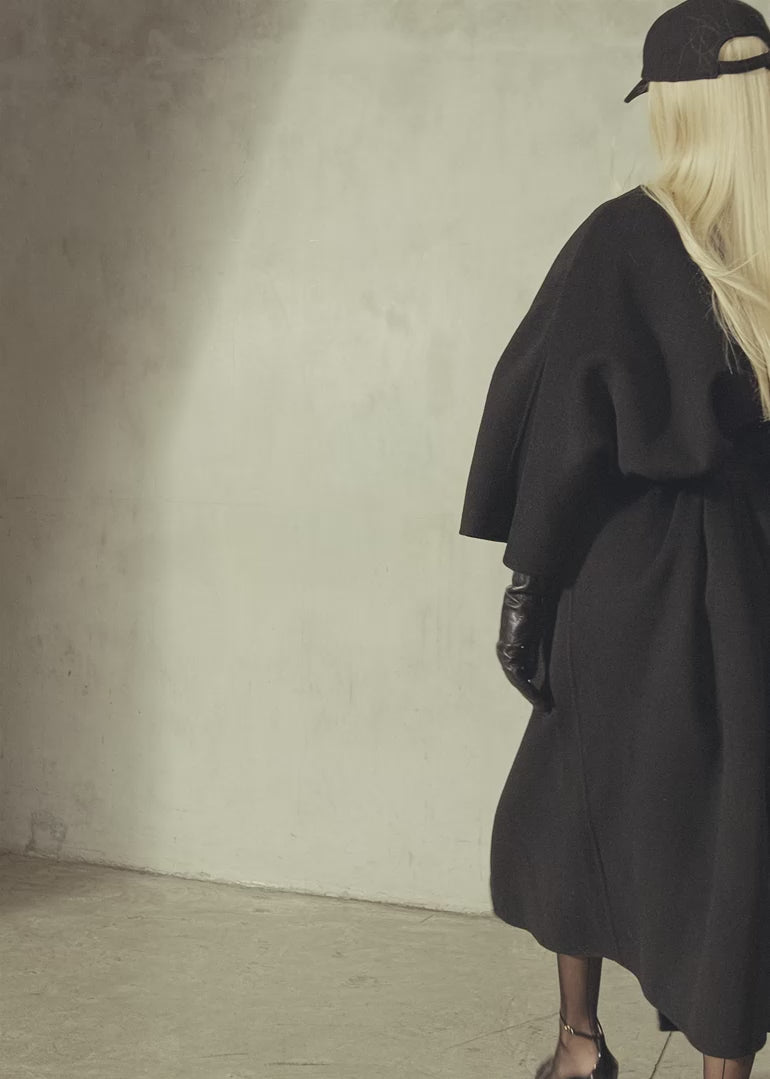 COLLARLESS CASHMERE BELTED COAT - Noir