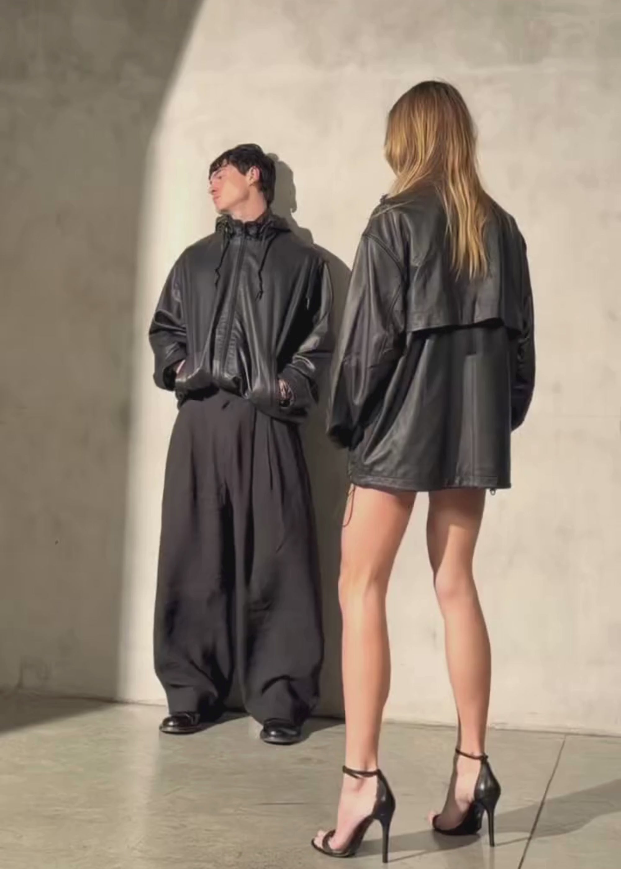 HOODED LEATHER WINDBREAKER -  Noir