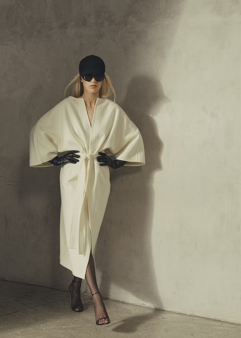 COLLARLESS CASHMERE BELTED COAT - Cream