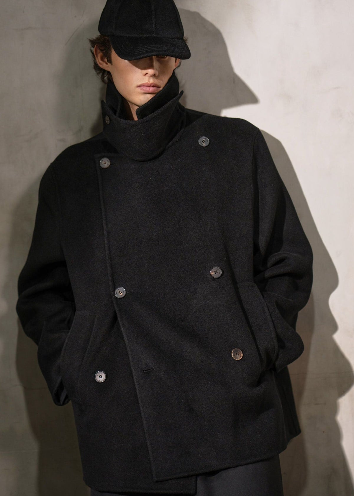 CASHMERE WOOL PEACOAT - Noir